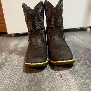 Durango Kids Brown Boots Size 8